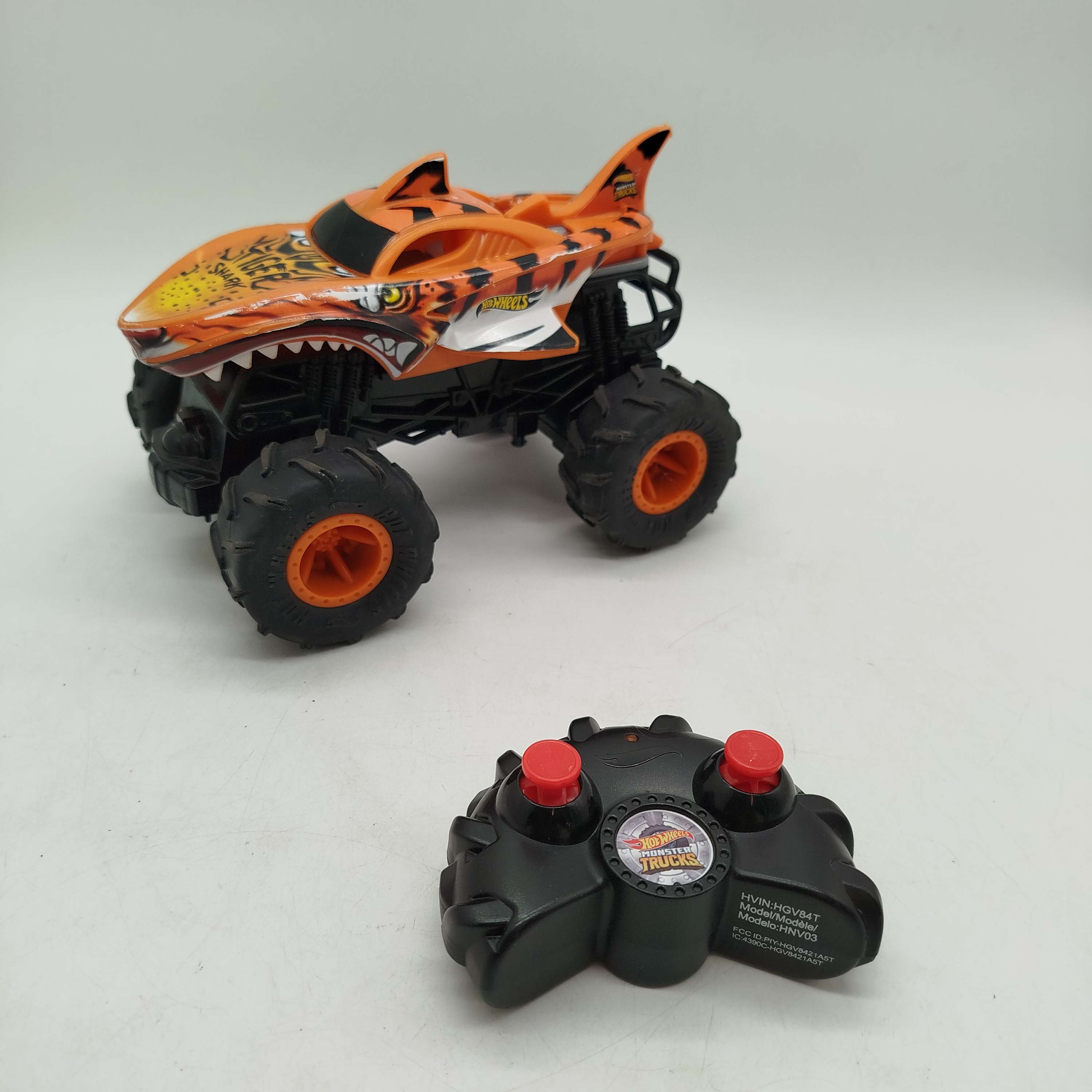Hot Wheels Tiger Shark 1:24 Monstertruck,gebraucht,ab 6 7 8 Jahre | ✅ geprüft